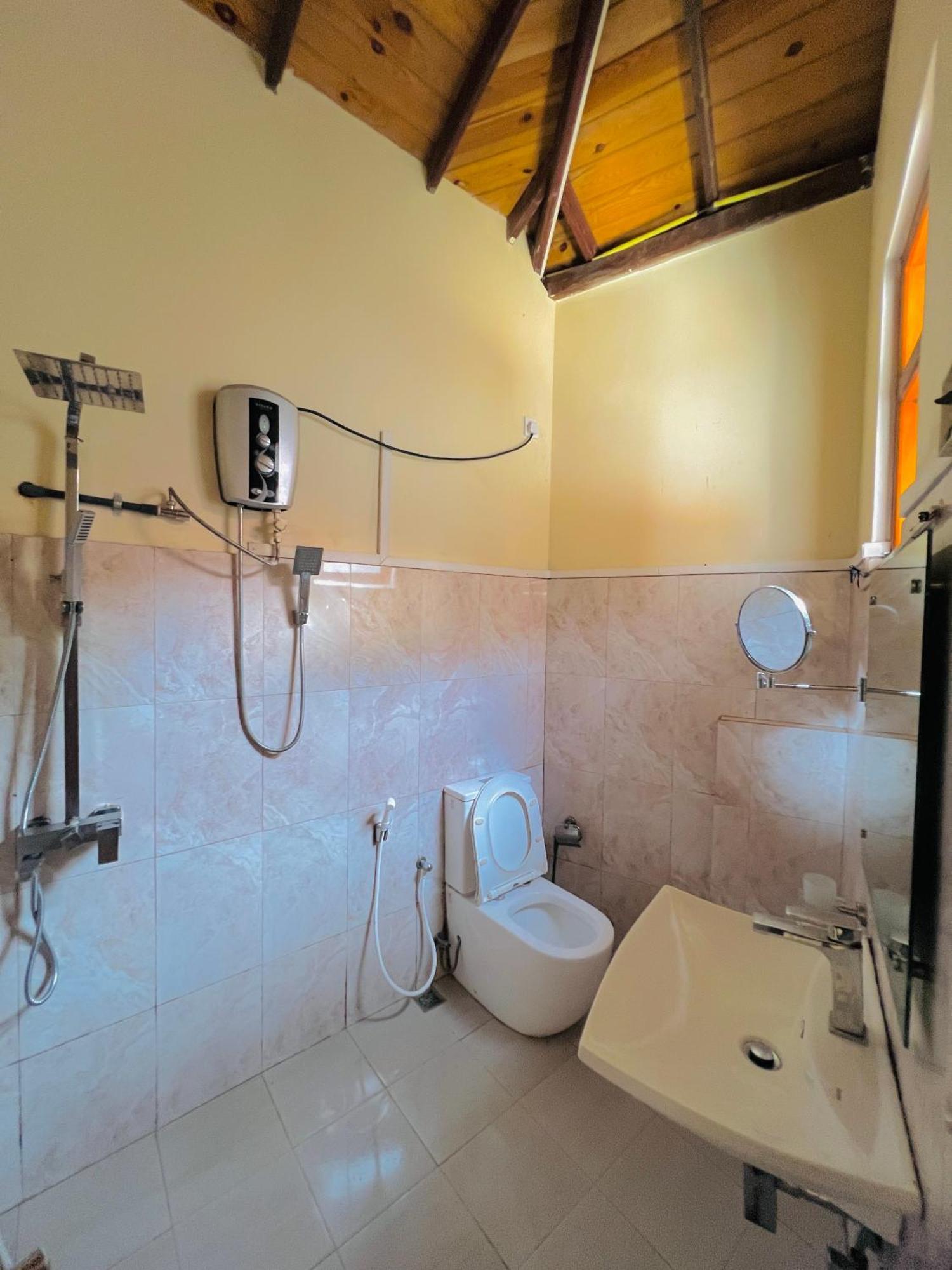 Malwaththa Mount Villa キャンディー エクステリア 写真