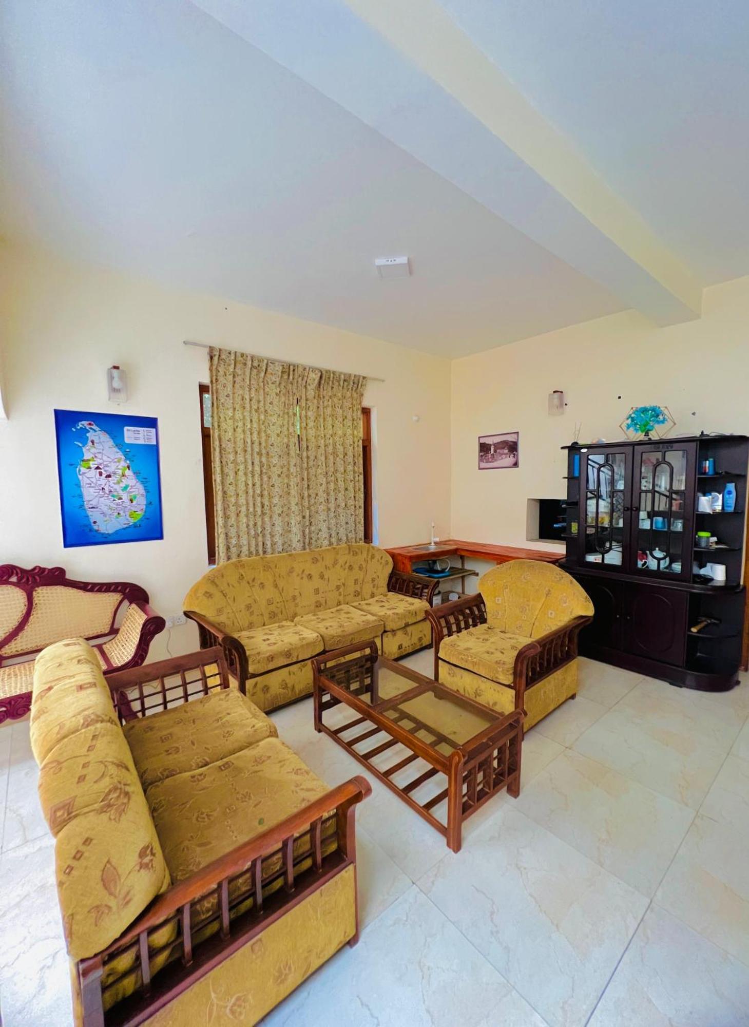 Malwaththa Mount Villa キャンディー エクステリア 写真